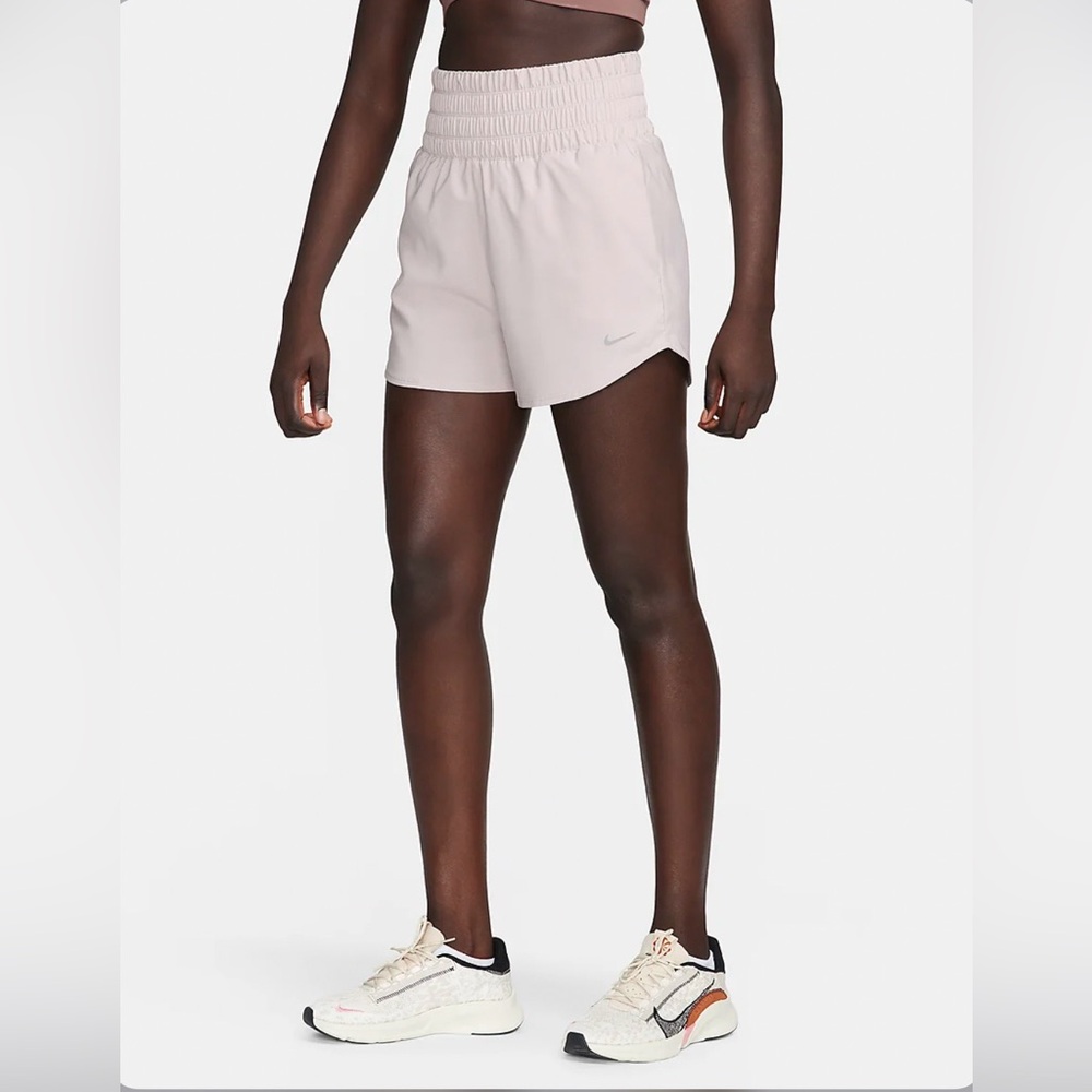 Nike Women's Dri-FIT Ultra High-Waisted 3" Brief-Lined Shorts